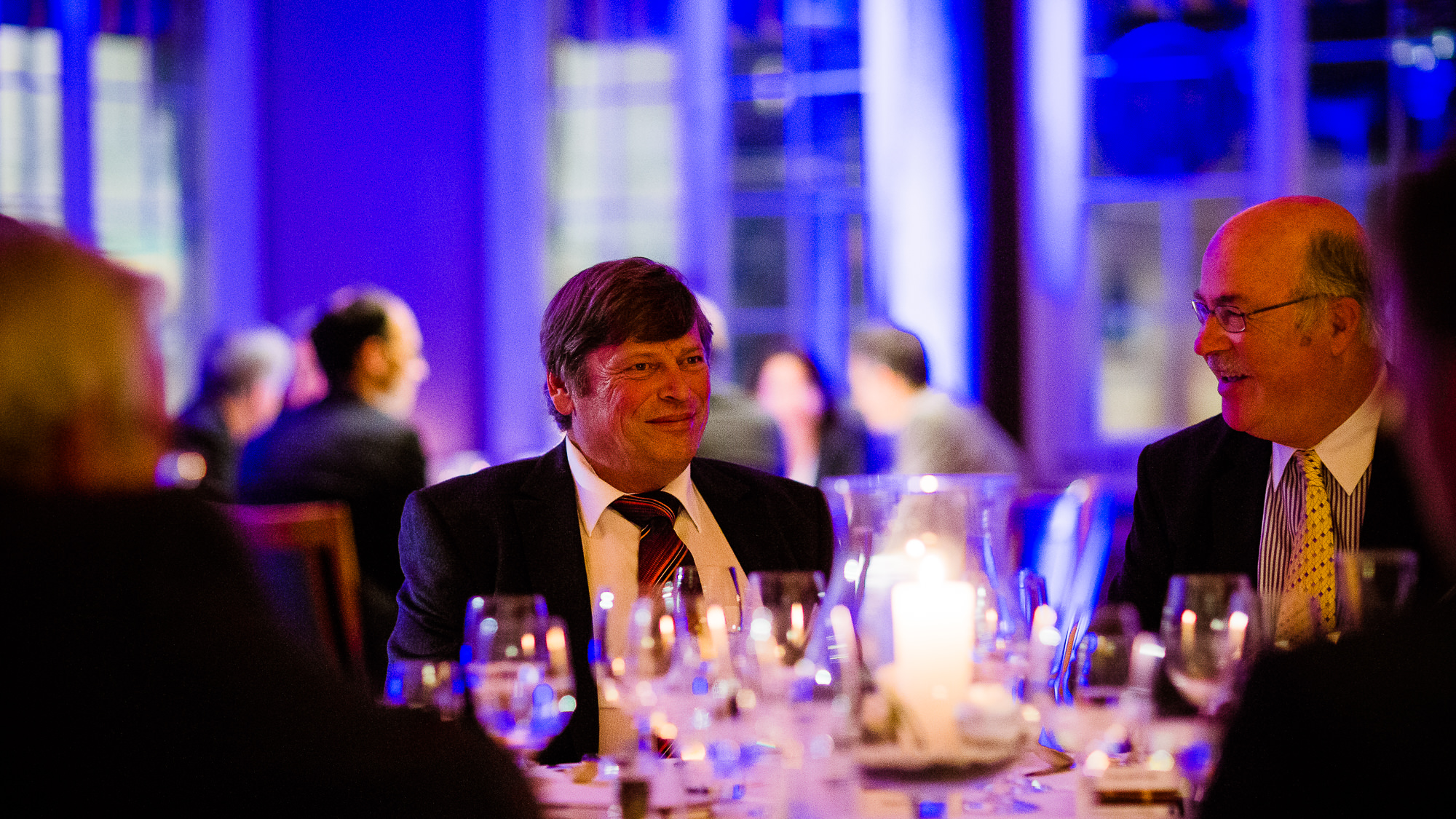 Export x3 1DX 8966 Businessauftrag Complementa 2014